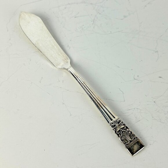 Oneida Community Coronation Silverplate Flatware 1936 Master Butter Knife 6-3/4" - Picture 1 of 8